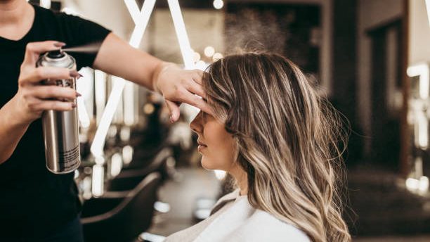 How Much Should You Tip Your Hairdresser?